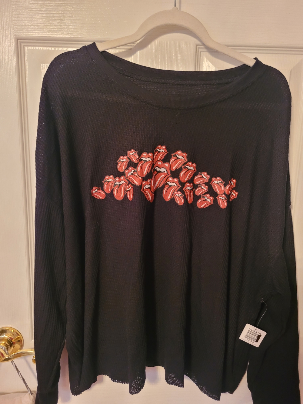 torrid Black Crop Top with Red Tongue Cluster Graphic